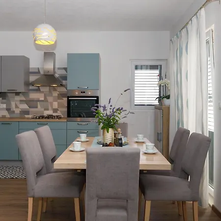 Blue * Макарська