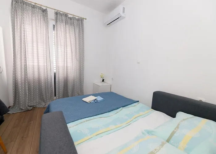 Blue Будинок відпочинку Макарська