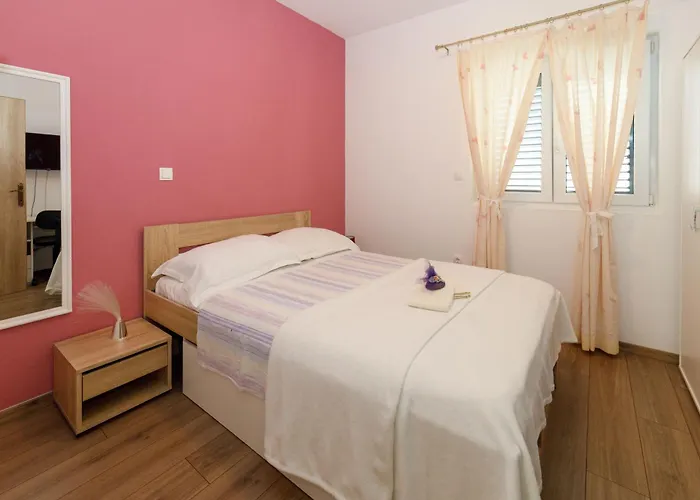 Будинок відпочинку Blue Макарська