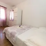 Blue Vikendica Makarska